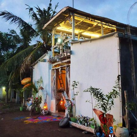 Gipsy Backpackers Hostel Τζίλι Τραγουανγκάν Εξωτερικό φωτογραφία