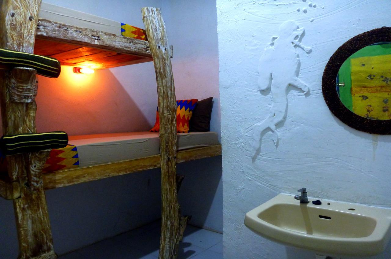 Gipsy Backpackers Hostel Τζίλι Τραγουανγκάν Εξωτερικό φωτογραφία