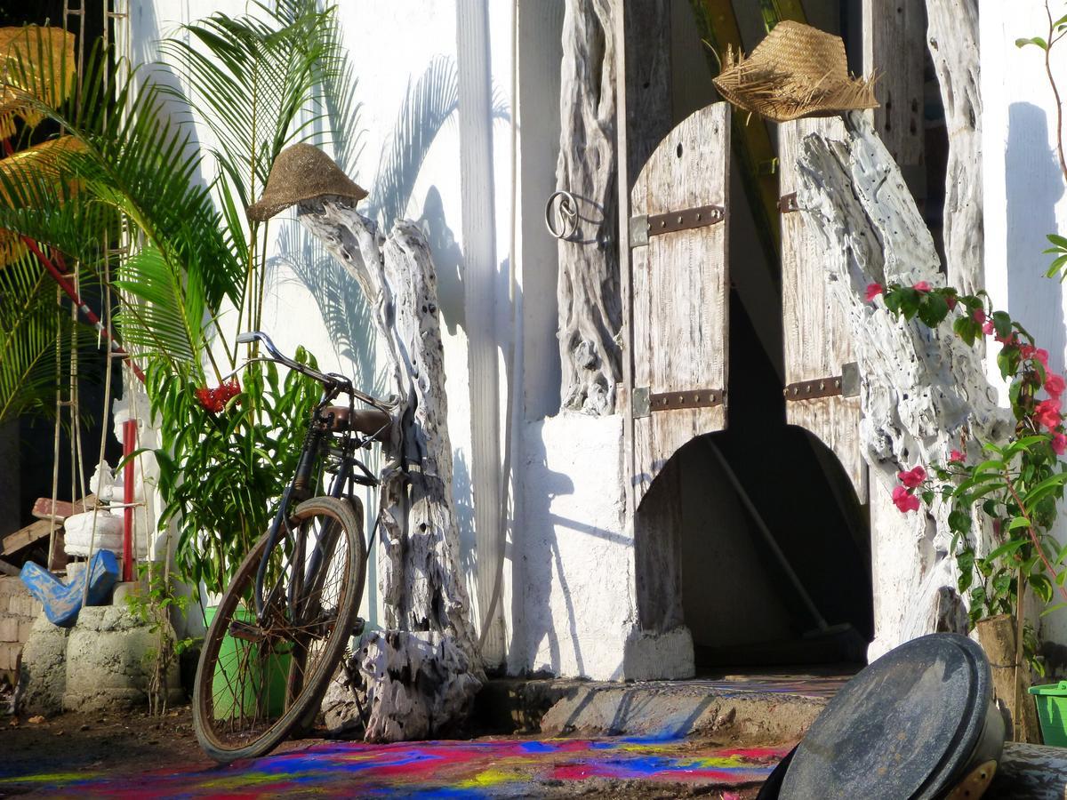 Gipsy Backpackers Hostel Τζίλι Τραγουανγκάν Εξωτερικό φωτογραφία