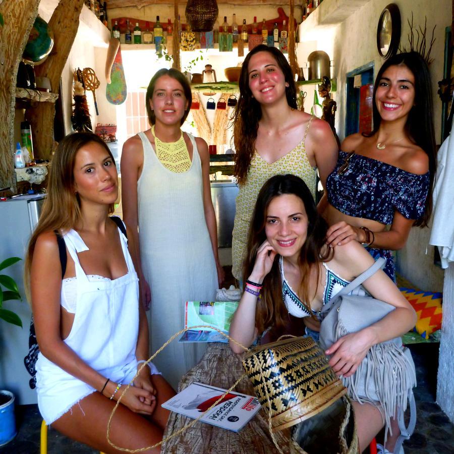 Gipsy Backpackers Hostel Τζίλι Τραγουανγκάν Εξωτερικό φωτογραφία
