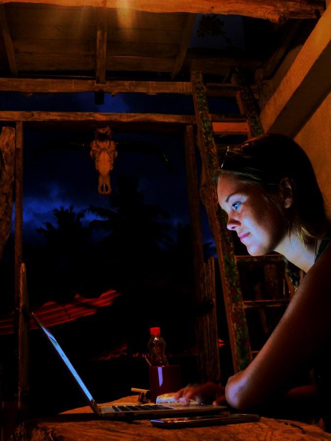 Gipsy Backpackers Hostel Τζίλι Τραγουανγκάν Εξωτερικό φωτογραφία