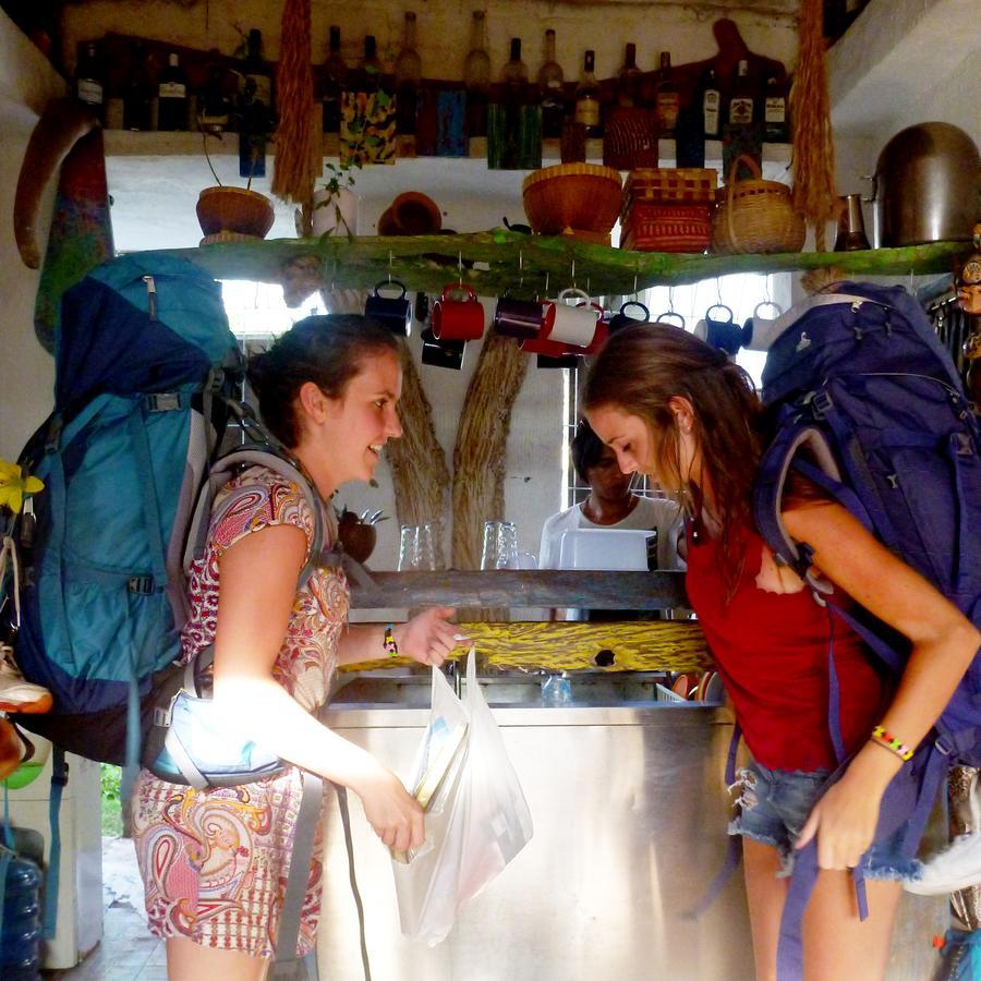 Gipsy Backpackers Hostel Τζίλι Τραγουανγκάν Εξωτερικό φωτογραφία